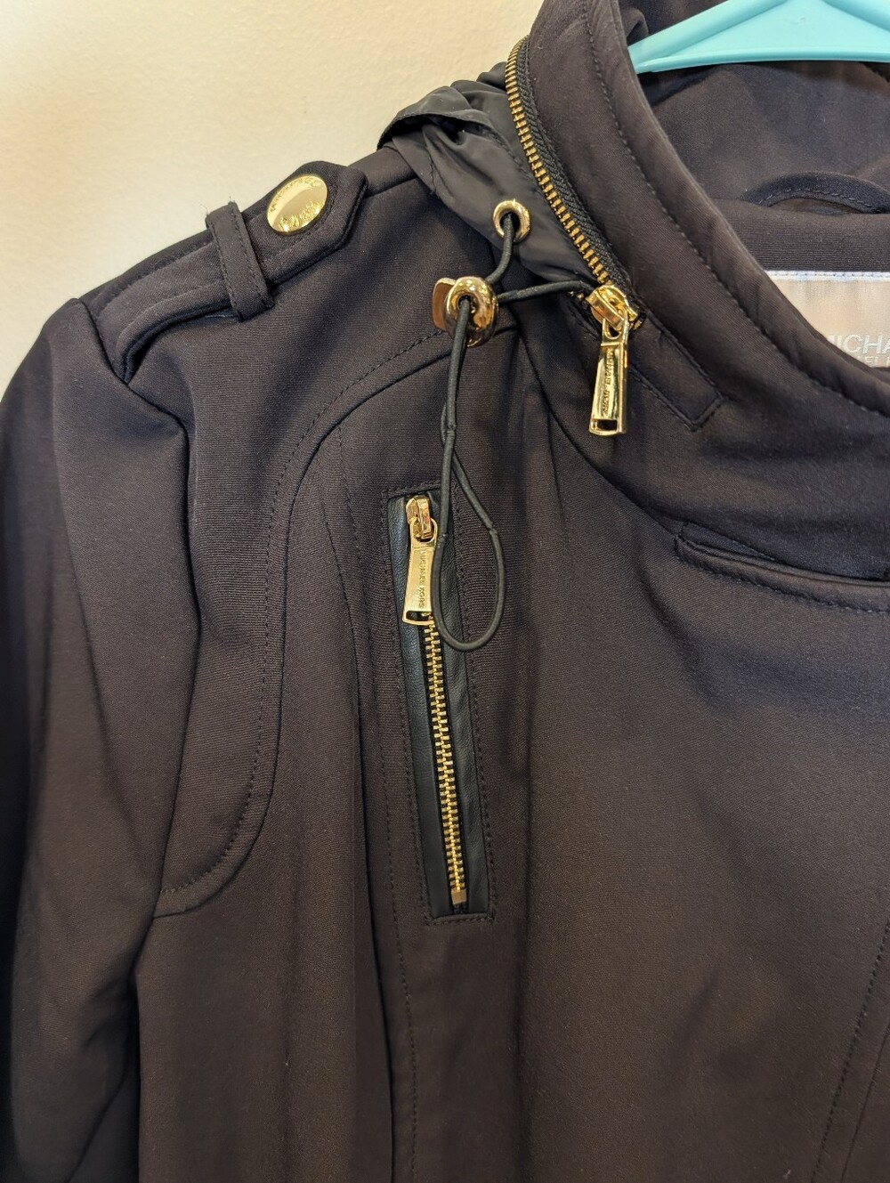 Michael Kors Black Softshell Hooded Belted Utility Jacket Coat Medium - Picture 6 of 9